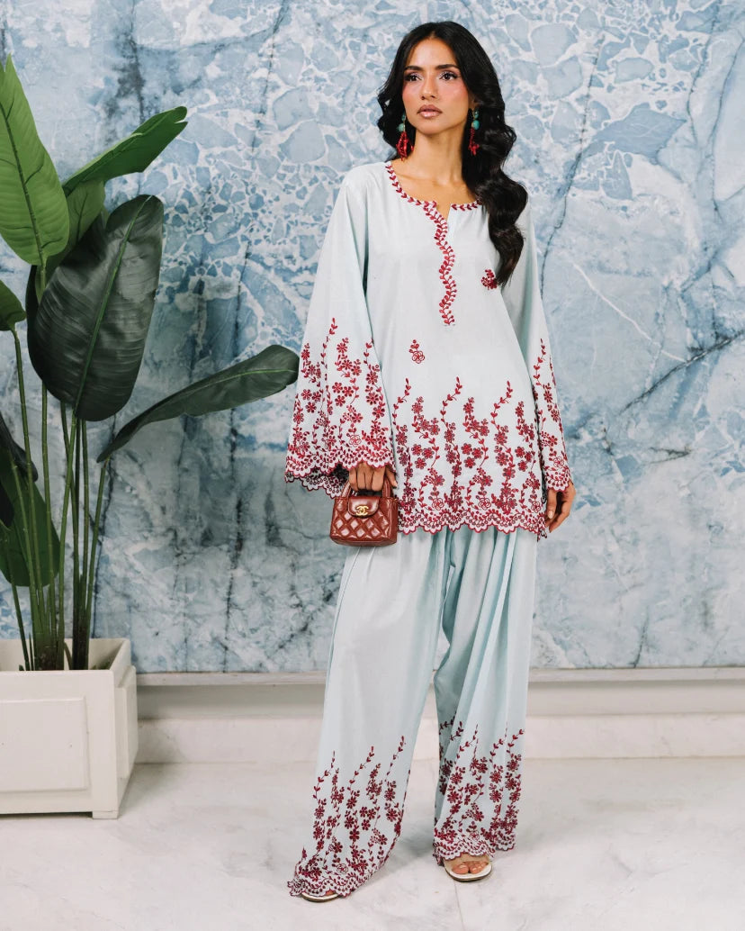 Embroidered Pret